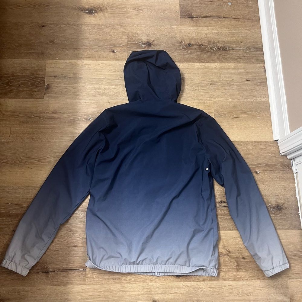 3 Hollister Top Bundle - Picture 5 of 7